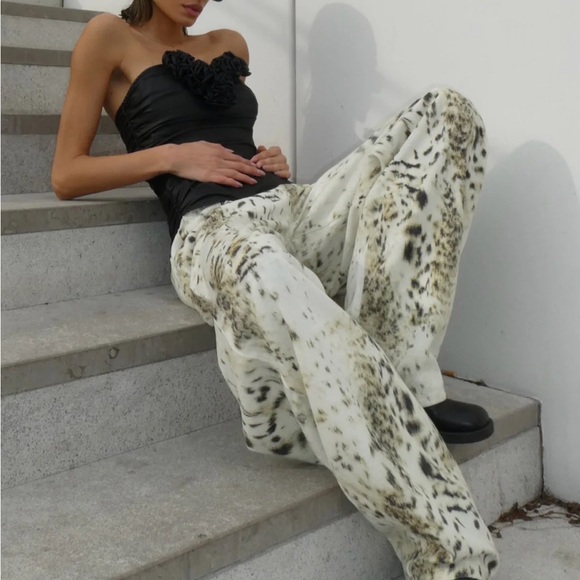 Lioness Denim - Lioness HORSESHOE JEAN | SNOW LEOPARD D10